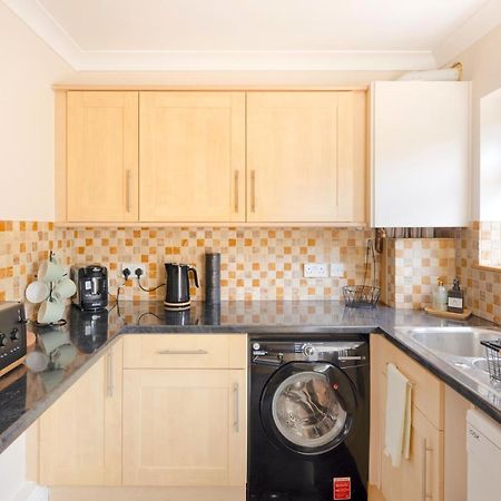 Stylish House In Wimbledon Villa Londra Dış mekan fotoğraf
